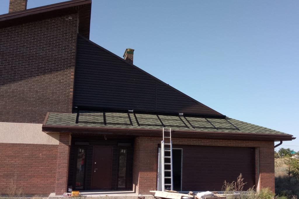 Рамы солнечных коллекторов на крыше